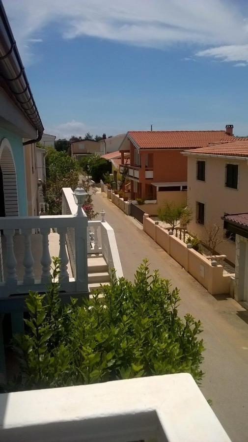 Apartmani Prpic Vir Luaran gambar